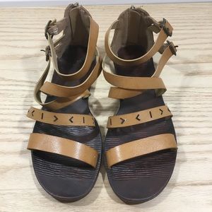 Blowfish preforated boho chic strap ankle sandals